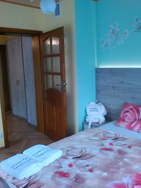 Roza Wiatrow Apartment Grzybowo  Ngoại thất bức ảnh